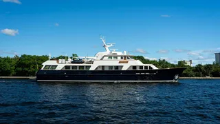 classic-feadship-motor-yacht calypso for sale
