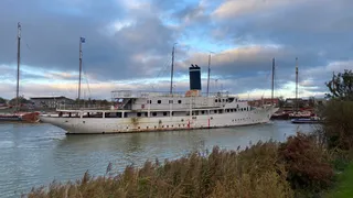 72m classic superyacht Argosy arrives at Feadship for three-year restoration