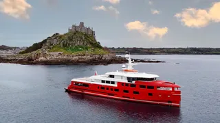 59m rossinavi explorer yacht akula for sale