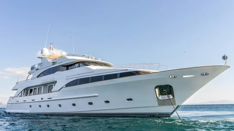35m Benetti Stella Fiera motor yacht for sale