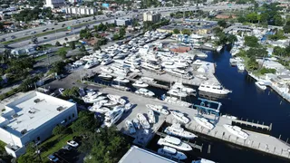 Off The Hook Yachts acquires APEX