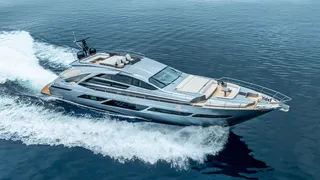 28m Pershing motor yacht Mavis for sale
