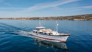 28m classic Lantana motor yacht Nordic Star for sale