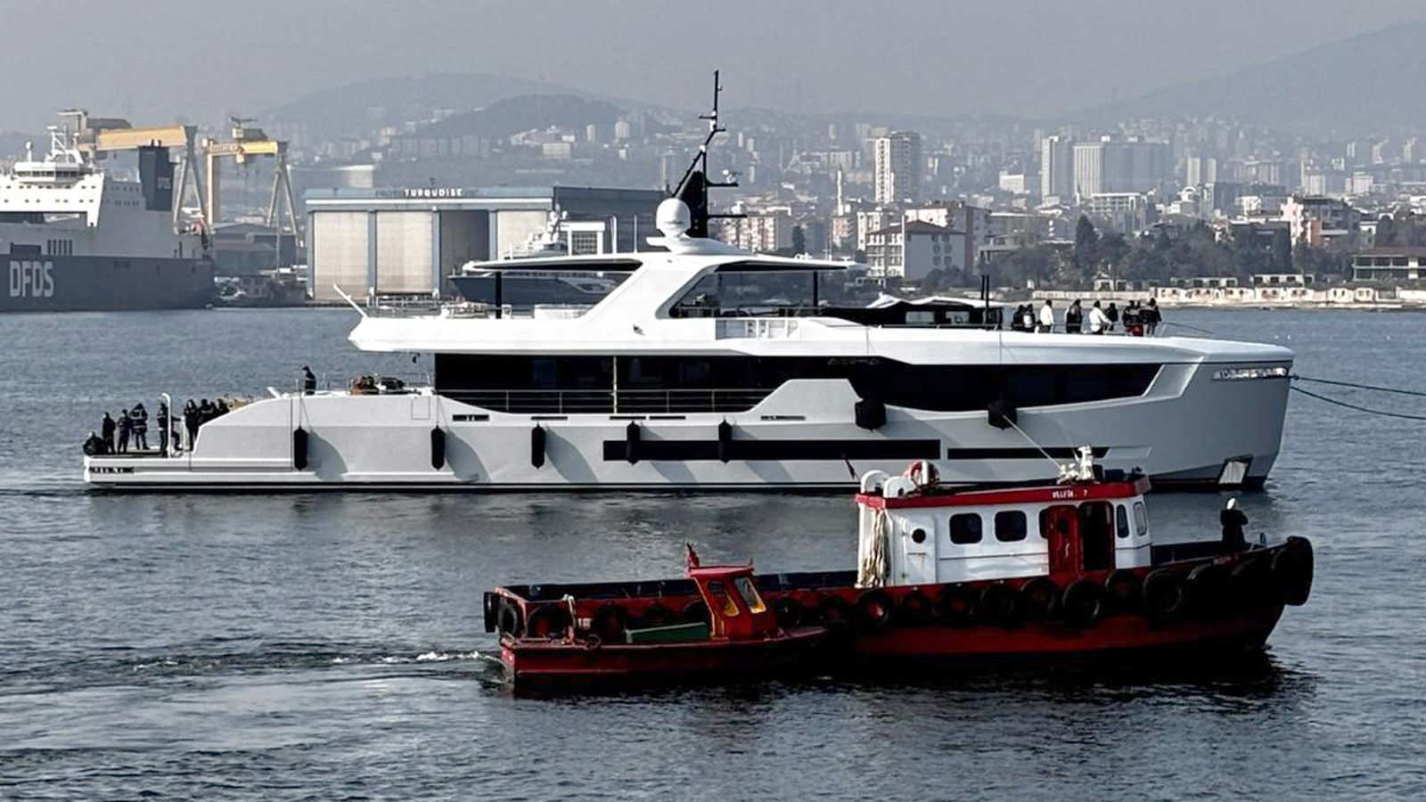 Anadolu Shipyard's 41m custom superyacht Aisha delivered to owner