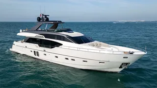 27m Sanlorenzo motor yacht TNT Leisure listed for sale