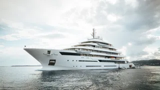 112m Renaissance hosts celebration for Ron Howard's new feature documentary in Cannes