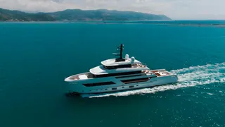44m sanlorenzo motor yacht tolemai sold