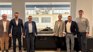 Rolls-Royce wins major contract with Overmarine to include yacht bridge systems