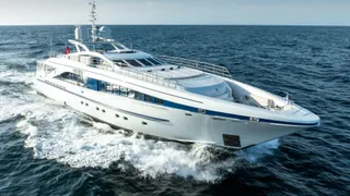 37m heesen motor yacht lumir