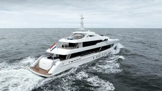 55m Heesen new build superyacht Frida christened Pa'Lante