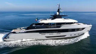 New CA on 42m Ocean King motor yacht Lori
