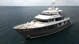 34m alloy yachts motor yacht akiko