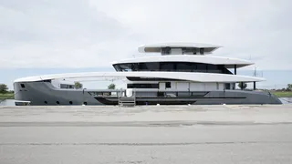 First Amer 42 Explorer yacht Even Further delivered to owner