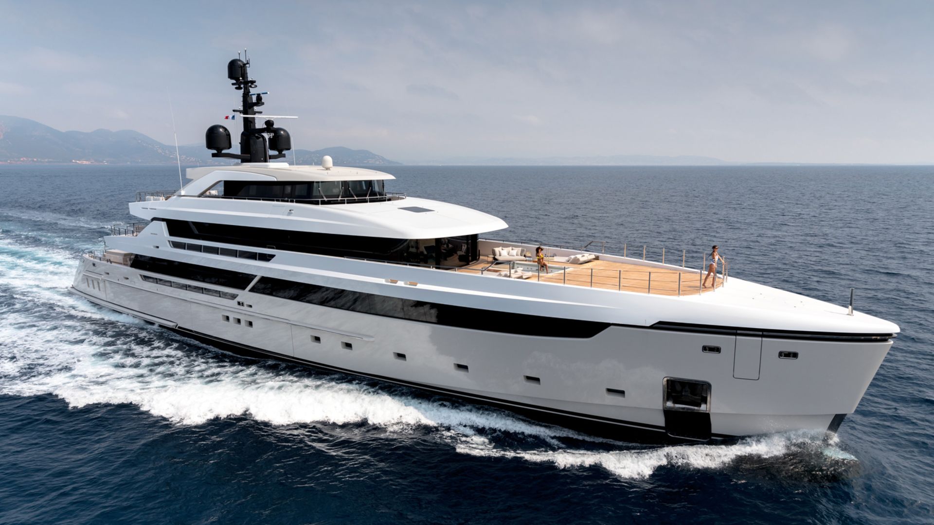 New CA on 62m Sanlorenzo motor yacht Lemon Tree