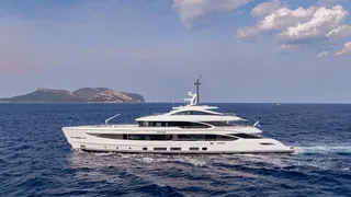 50m Benetti motor yacht M/Y Inari listed for sale