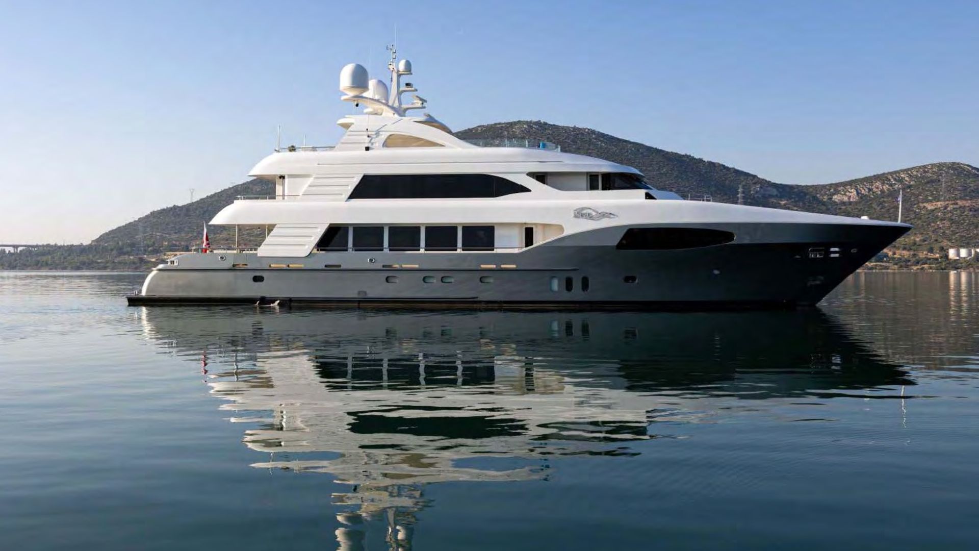 New CA on 42m Palmer Johnson motor yacht I Sea