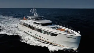36m Mulder motor yacht Solemates V sold