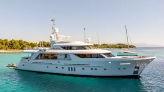 33m timmerman motor yacht la stella dei mari for sale
