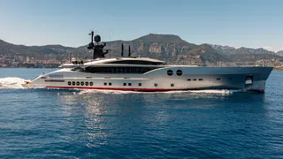 palmer johnson db9 yacht for sale