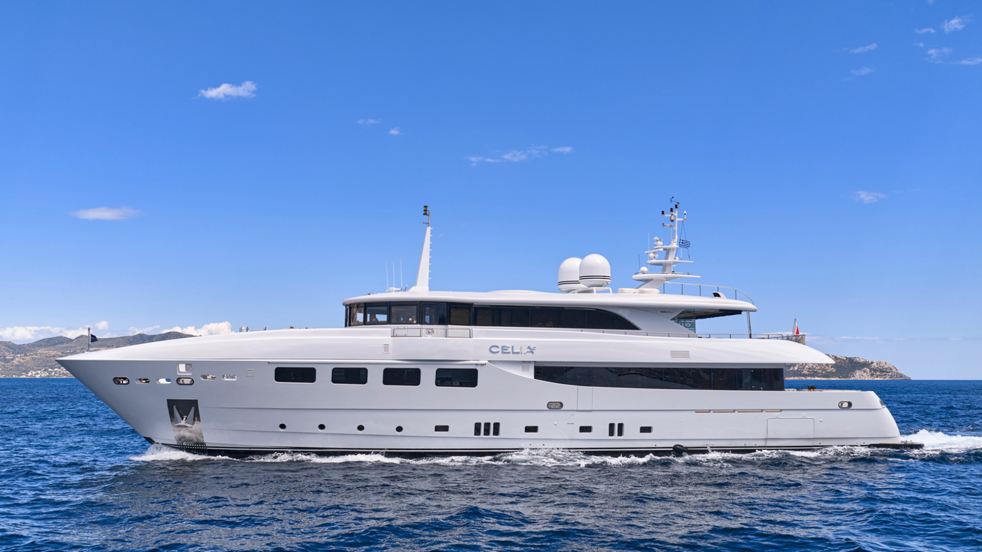 39m Mondomarine motor yacht Celia P listed for sale