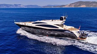 28m sunseeker motor yacht blade 6 for sale