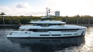 41m Baglietto motor yacht Jules sold