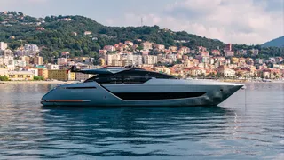 New 27m Riva motor yacht Mayar joins brokerage market