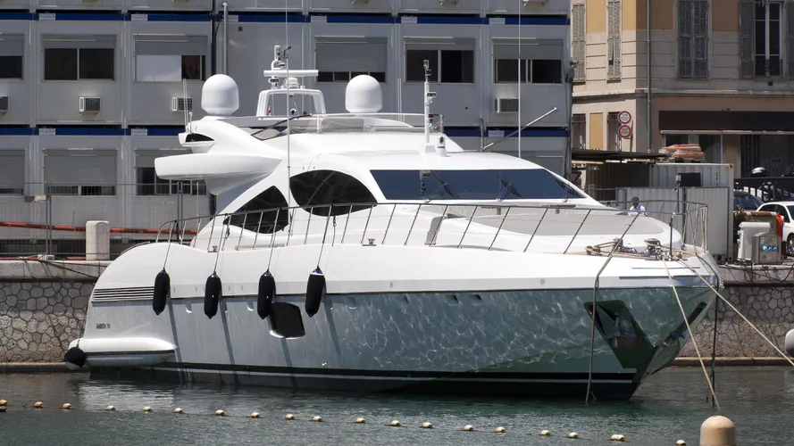 axtana asya motoryacht overmarine mangusta 110 34m 2014 half profile
