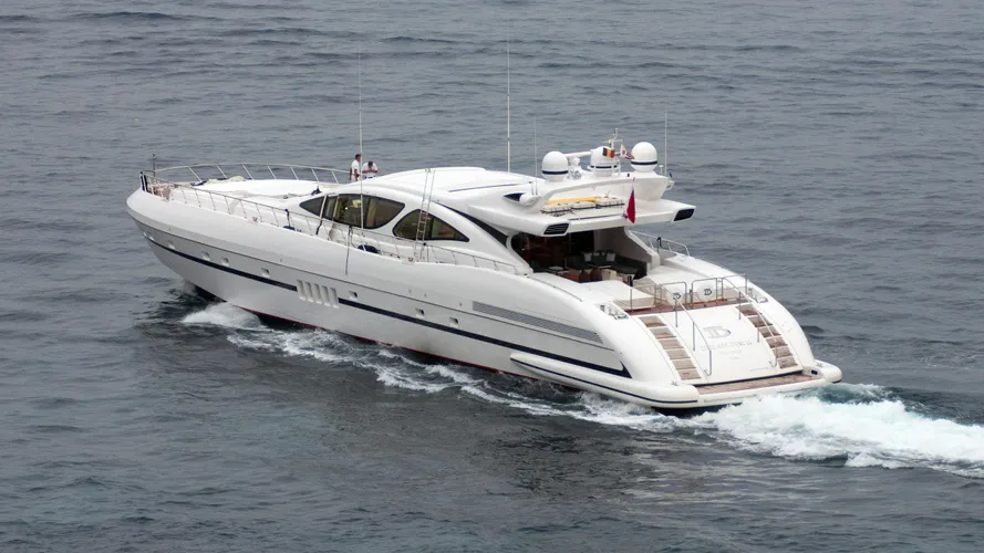dream-tim-ii-yacht-exterior