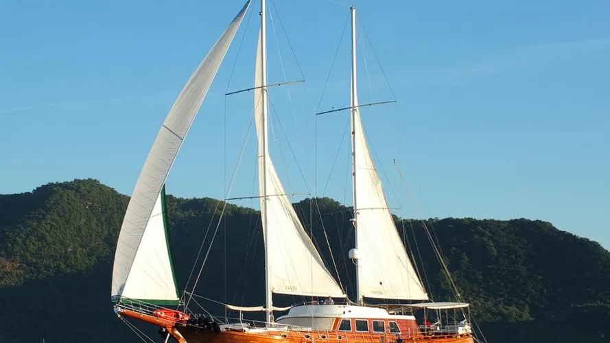 s-dogu-yacht-sailing