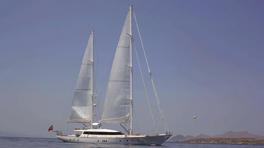 glorious-yacht-for-sale-profile