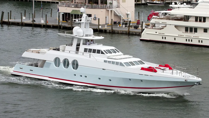 never-say-never-yacht-exterior
