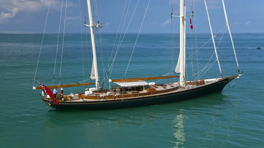 signe-yacht-profile