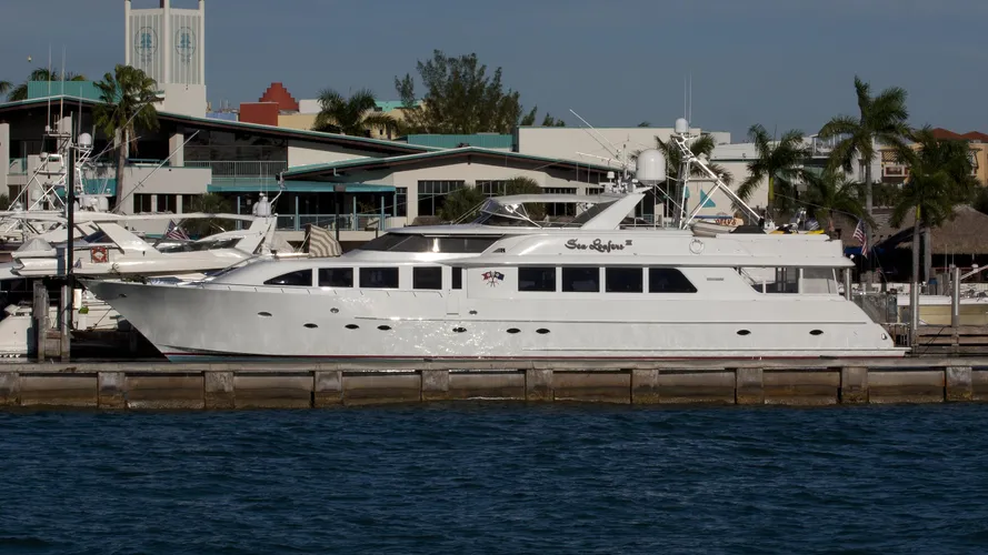 pipe-dreams-goodgirl-sea-loafers-iii-yacht-westport-34m-1999-profile