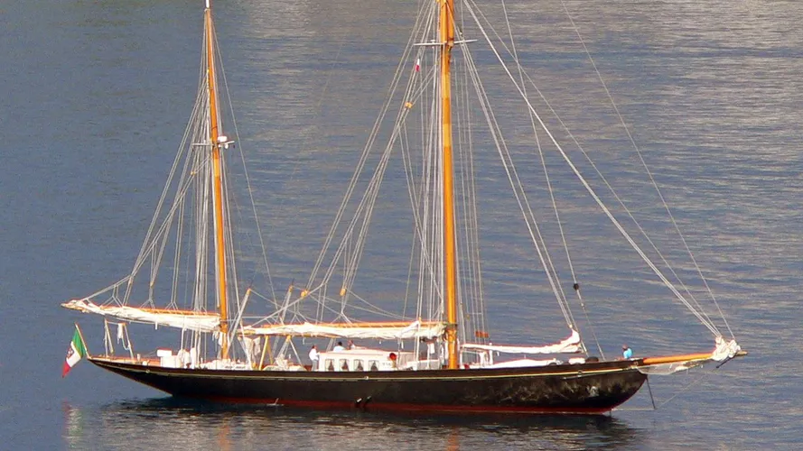 black-swan-yacht-exterior