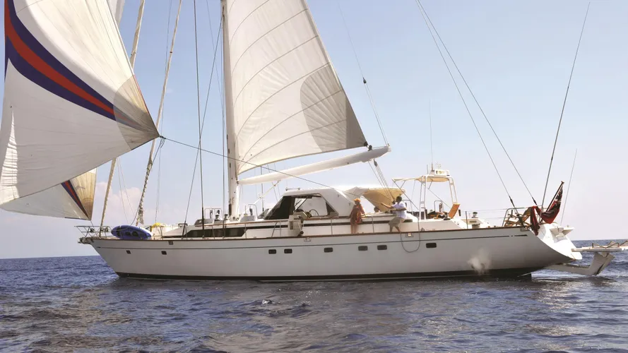 moonlight-ii-yacht-for-sale-profile