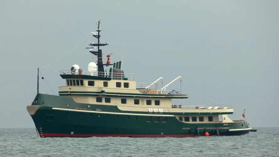 ariete-primo-yacht-exterior