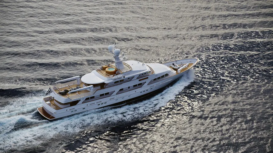 ancallia-yacht-at-sea