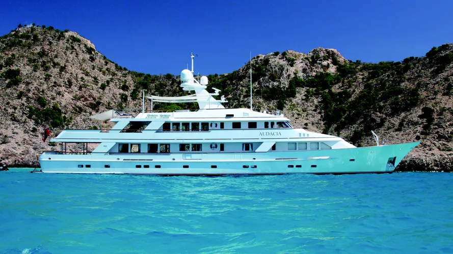 audacia-yacht-for-sale-profile