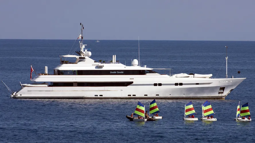 double-trouble-yacht-exterior