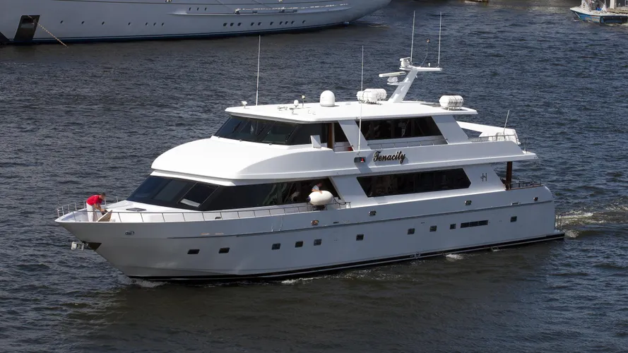 sea star bellagio motoryacht hargraves 32m 2001 half profile