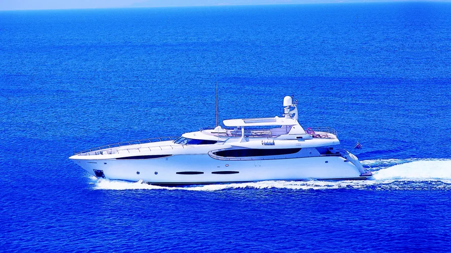 phoenix-yacht-for-sale-profile