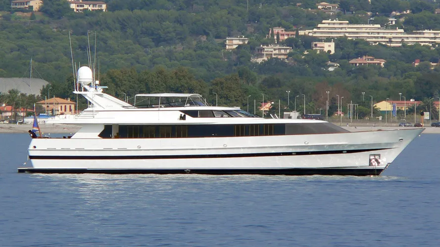 eivissa allegra motoryacht lurssen profile