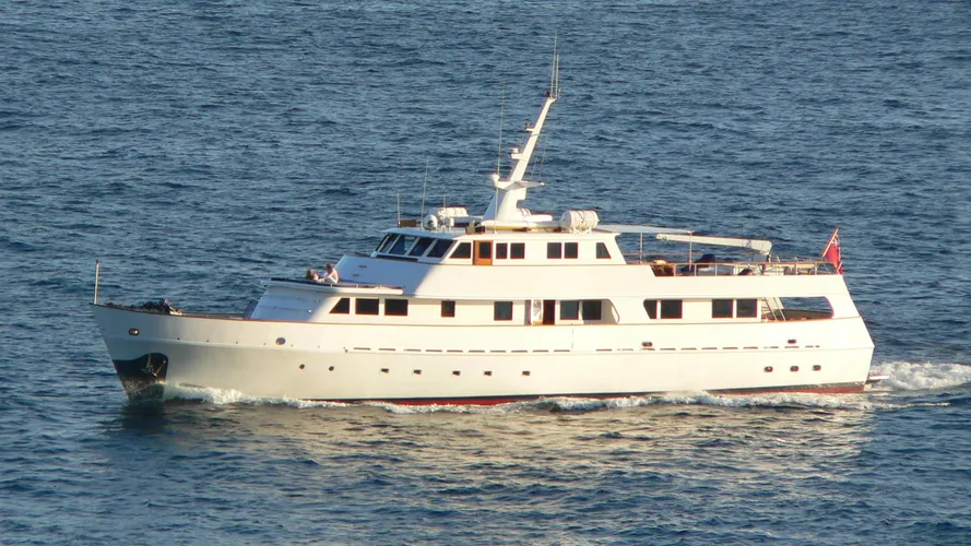 osprey-yacht-exterior