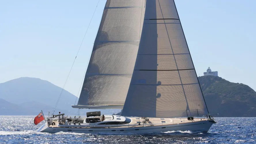 havana-yacht-for-sale-profile