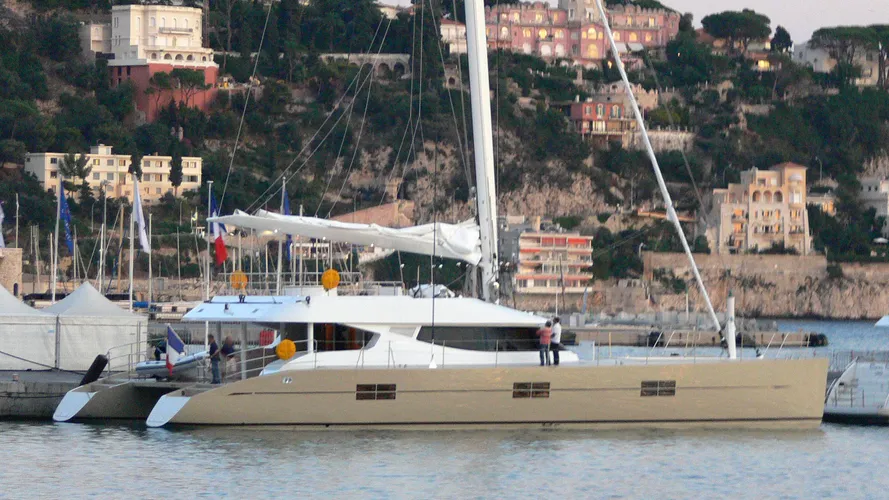 black-swan-yacht-exterior