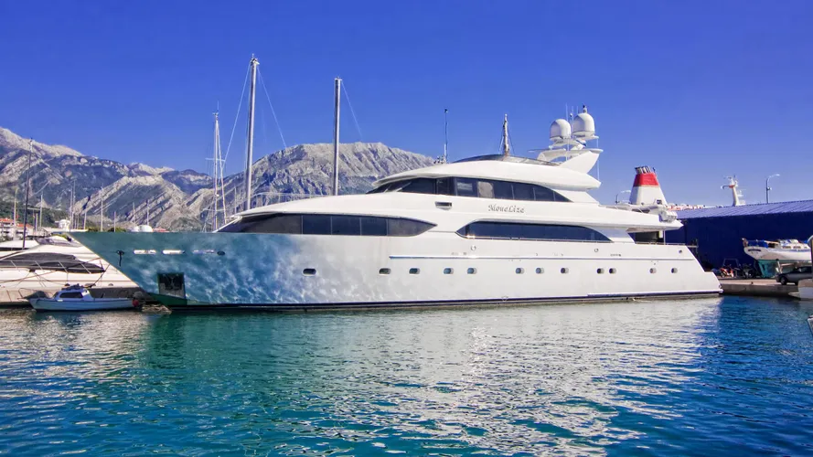 mona-liza-yacht-profile