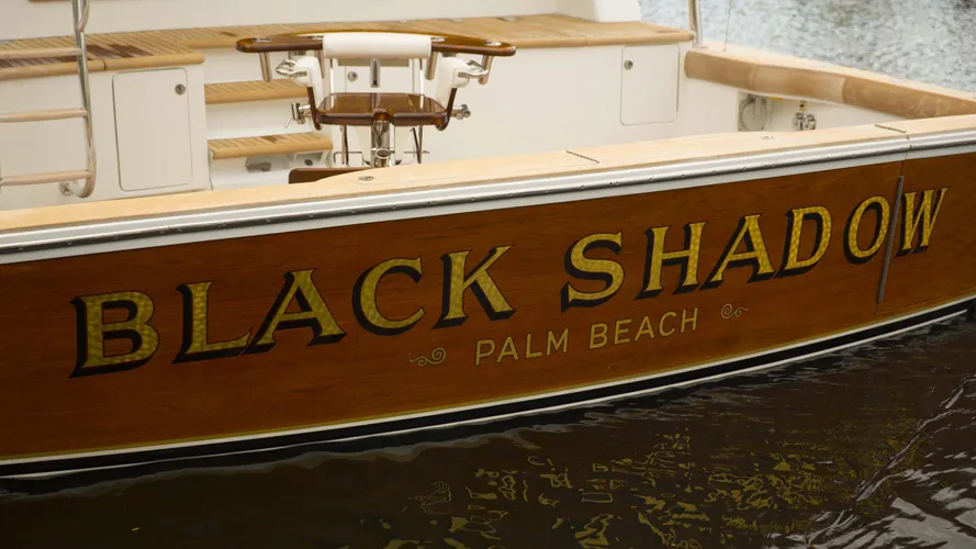 black-shadow-yacht-stern