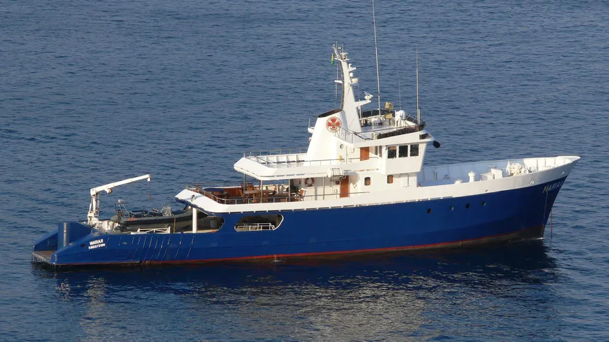 mayas dugong motoryacht port weller 42m 1966 profile