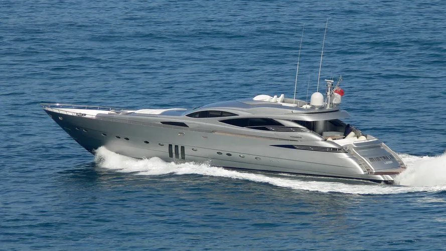 shooting-star-mistral-55-motor-yacht-pershing-115-2006-35m-cruising-exterior